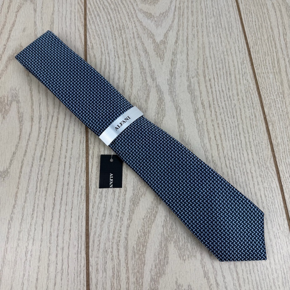 739 Alfani Men's Tie Palazzo Mini 410 Navy Blue $55 Polyester